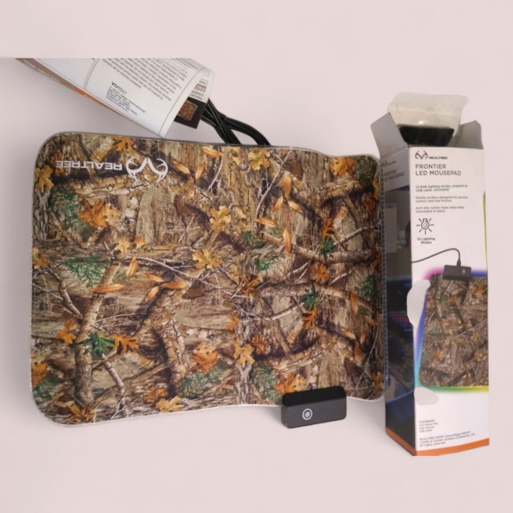REALTREE Frontier LED Mouse Pad 13 wuth Lighting Modes Edge Camouflage NIB